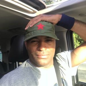 Meet your Posher, Timothy